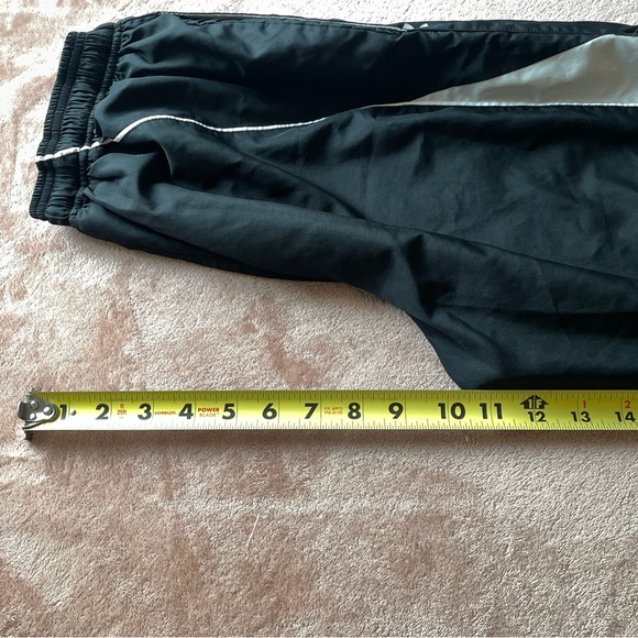 Under Armour Black and White Weatherproof Pants - Picture 10 of 12